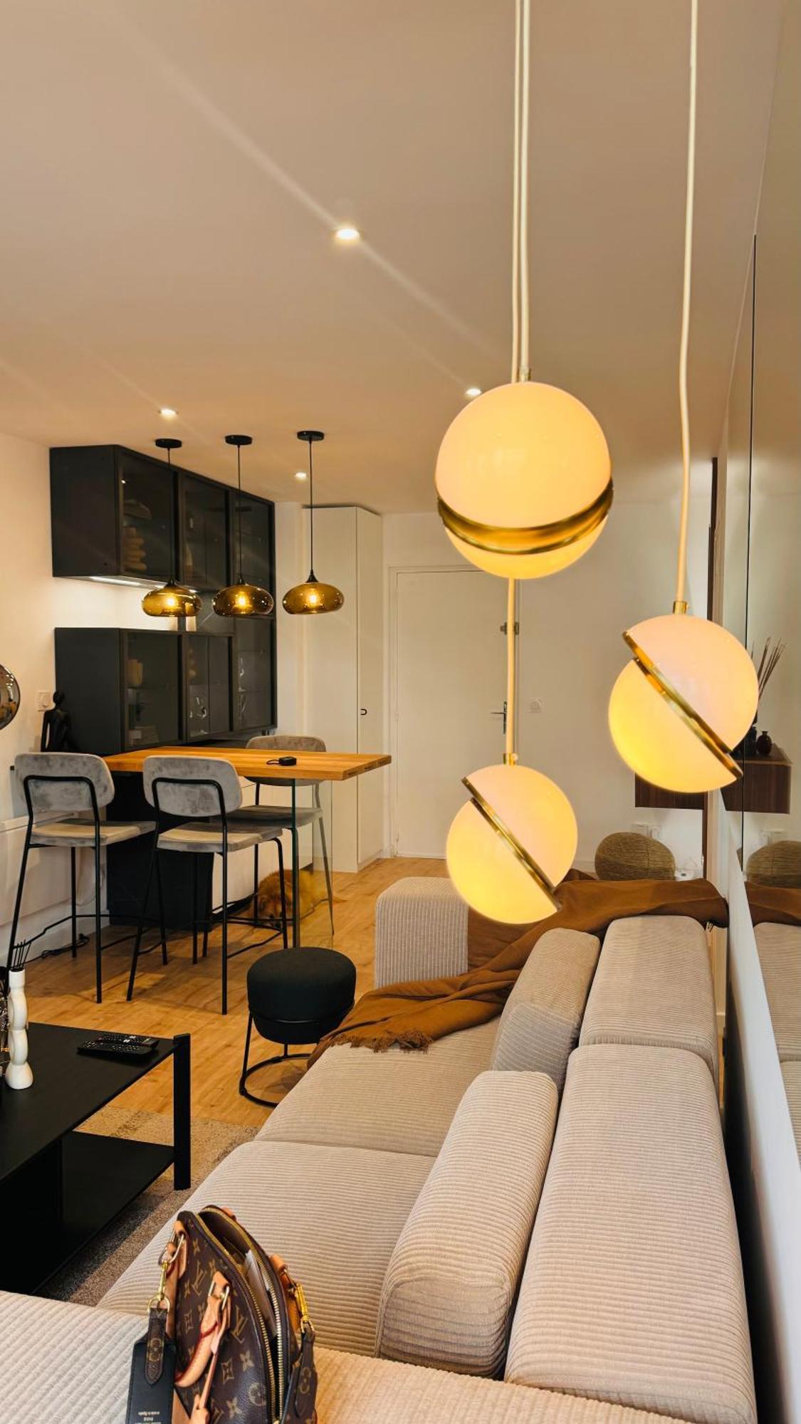Appartement 50M De La Plage Et Toutes Commodites, Plein Centre Ville Et Silencieux Ла Гранде-Моте Екстериор снимка